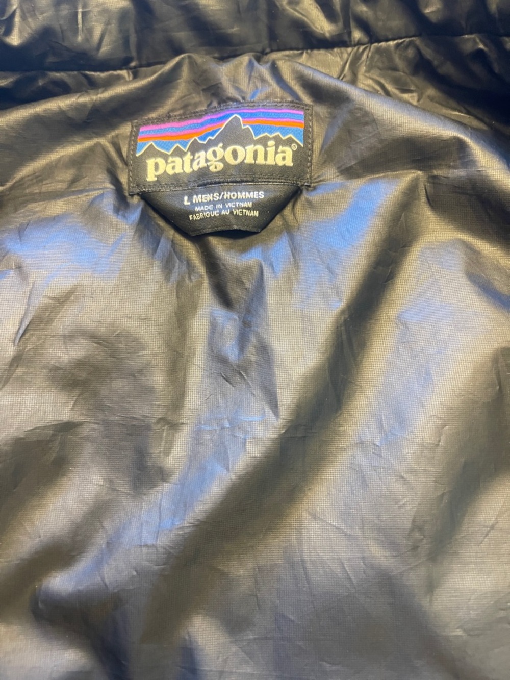 Patagonia Black Quilted Lightweight Vest - Picture 2 of 2